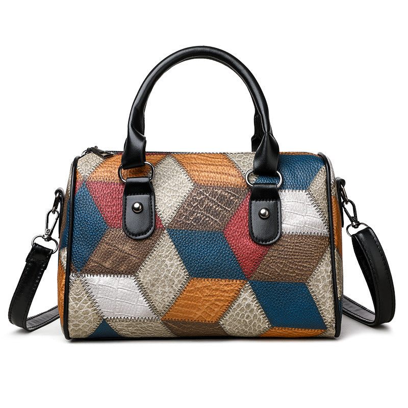 Sac bandoulière tendance à carreaux et motifs géométriques contrastés