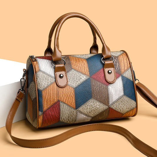 Sac bandoulière tendance à carreaux et motifs géométriques contrastés