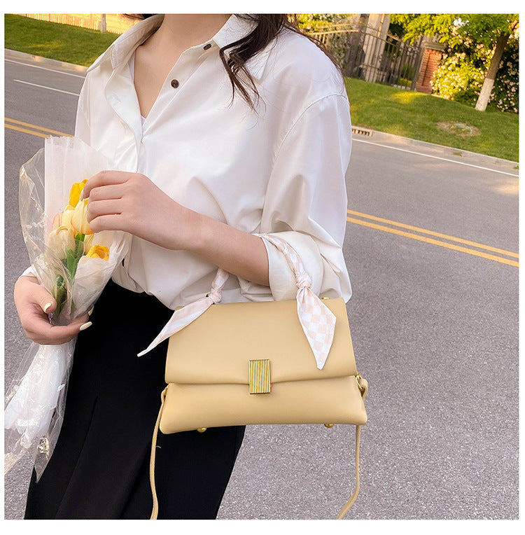 Sac à main simple et élégant pour les déplacements quotidiens