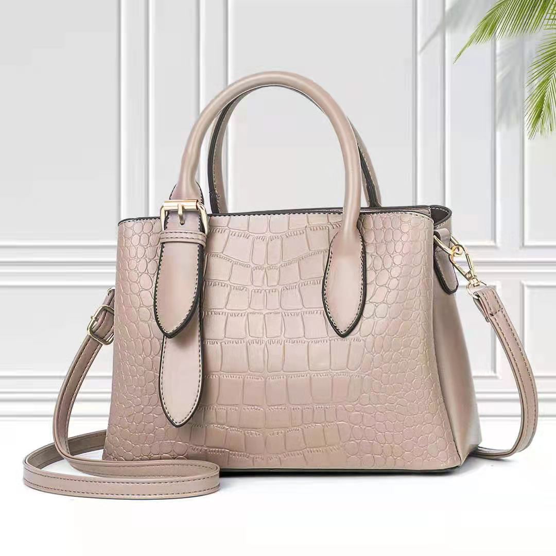 Nouveau sac à bandoulière simple, grande capacité, portable et tendance, pour femme